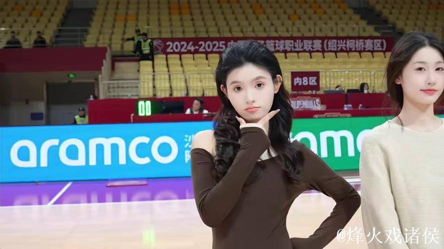 浙江男篮啦啦队社媒分享舞蹈:CBA开始啦!跟上步伐 浙江男篮啦啦队社媒分享舞蹈:CBA开始啦!跟上步伐